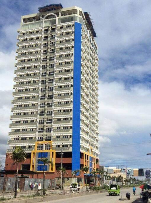 Unit Near Sm City,Gaisano Mall Of Cebu,Robinsons Galleria Exterior photo